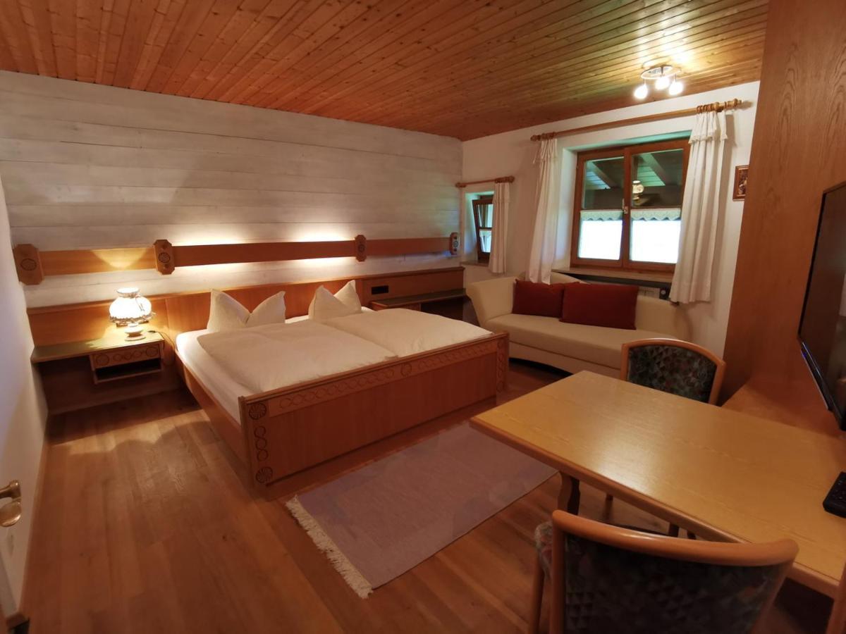 Menkenhof Hotel Reit im Winkl Room photo
